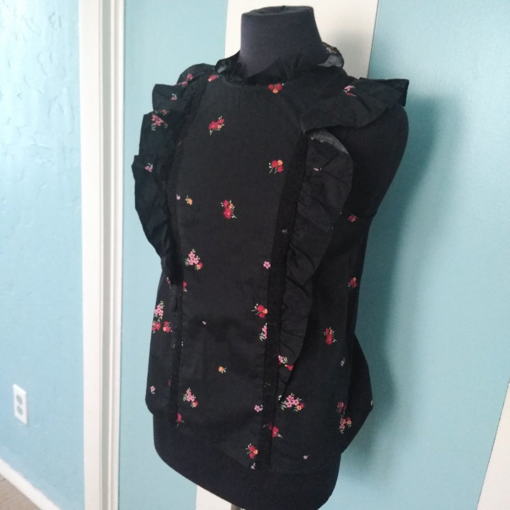 Who What Wear Floral Lace Ruffle Sleeveless Top